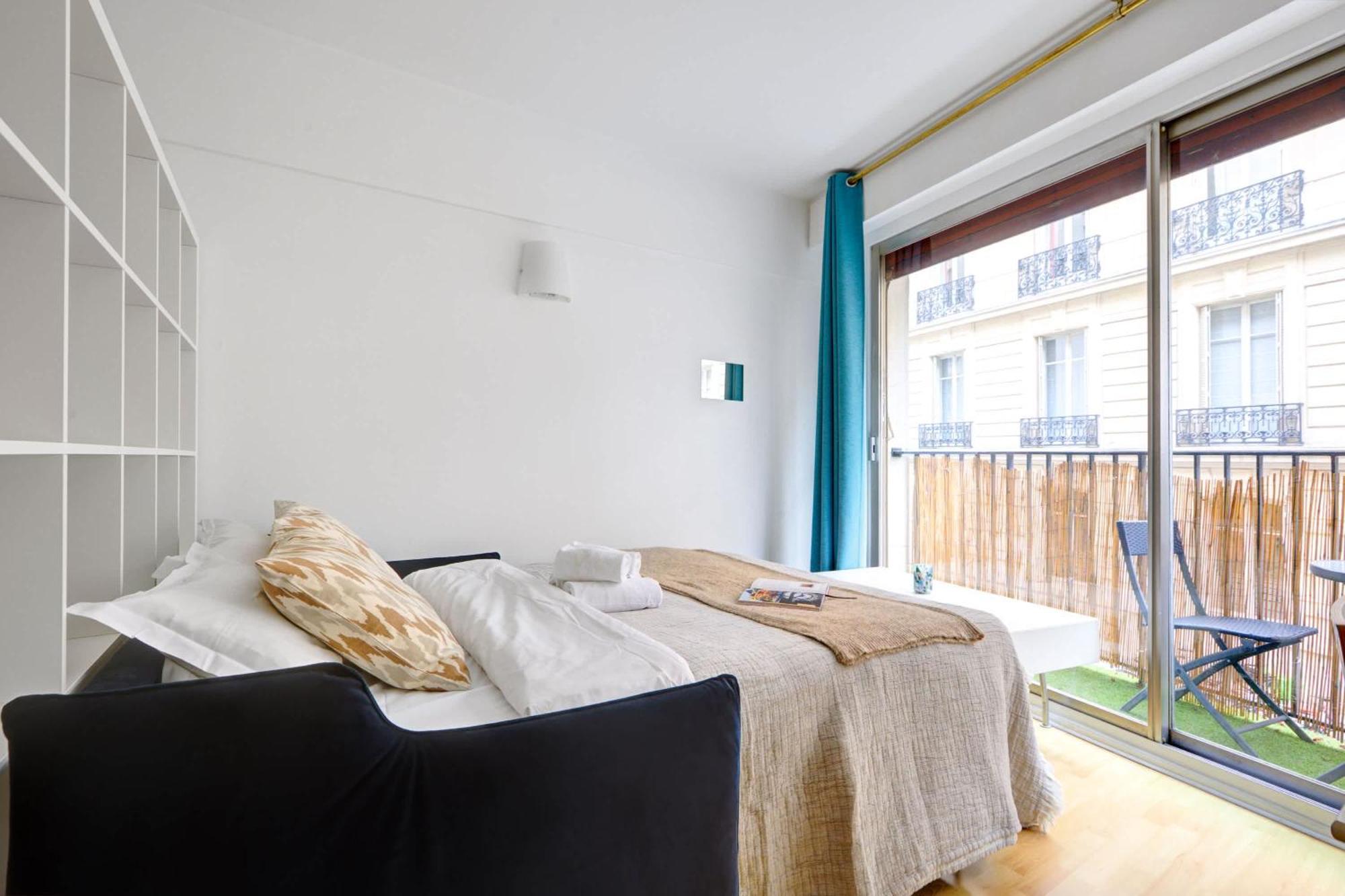 St Germain & Le Bon Marche With Balcony - Cityapartmentstay Париж Екстериор снимка